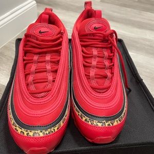 Gently-Loved NIKE AirMax Red/Black/Leopard